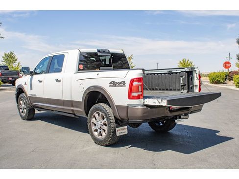 Used 2019 RAM 2500 Limited AWD/4WD image 9