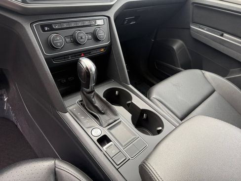 Used 2019 Volkswagen Atlas SE w/ Towing Package image 13