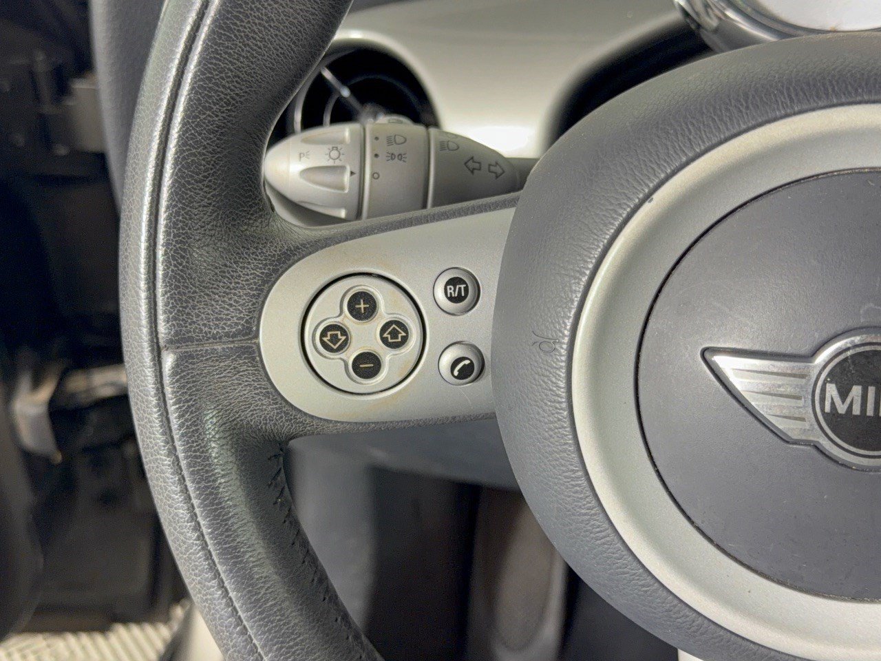Used 2006 MINI Cooper Hardtop FWD image 17