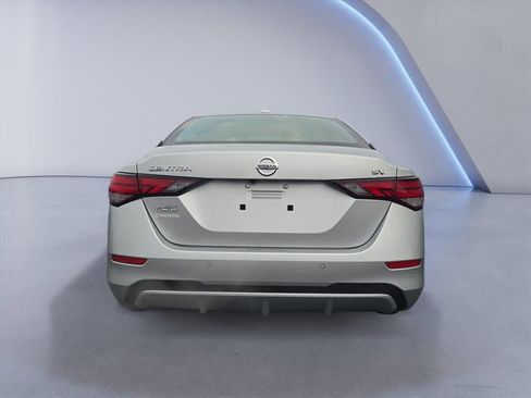 Used 2022 Nissan Sentra SV w/ Trunk Package image 4