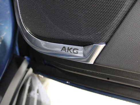 New 2026 Cadillac Escalade 4WD image 38