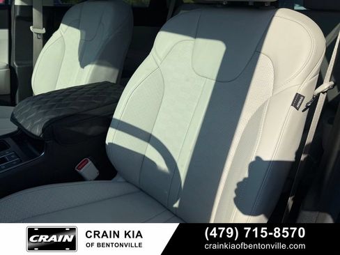 Certified 2026 Kia Sorento EX w/ EX Premium Package FWD image 23