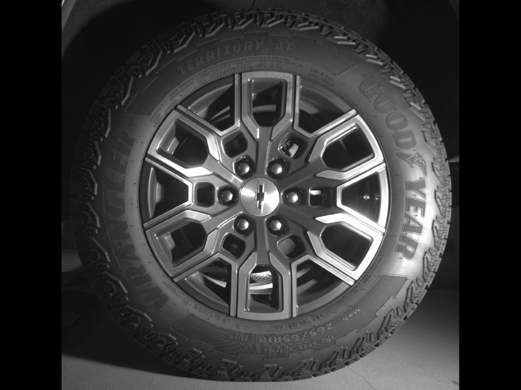 Used 2026 Chevrolet Colorado Z71 w/ Technology Package AWD/4WD image 12