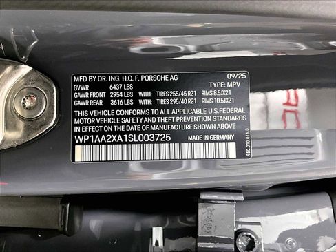 New 2025 Porsche Macan 4 Electric image 23