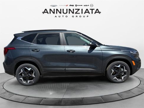 New 2025 Kia Seltos EX w/ EX Sunroof Package image 6