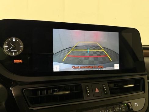 Used 2024 Lexus ES 350 w/ Premium Package FWD image 21