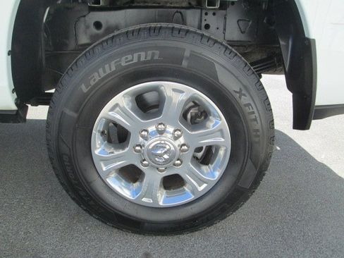 Used 2024 RAM 3500 Big Horn AWD/4WD image 8