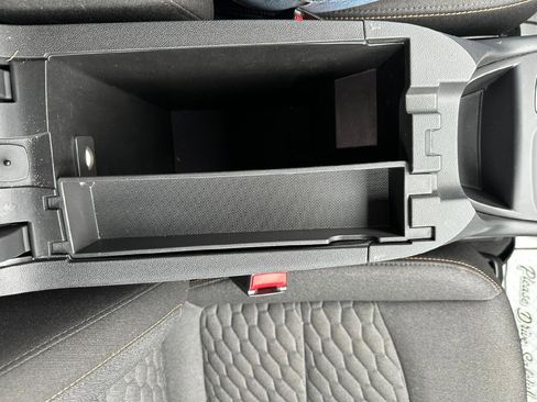 Used 2020 Chevrolet Equinox LT image 23