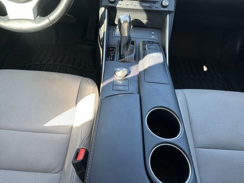 Used 2016 Lexus IS 200t w/ Navigation System Package RWD image 22
