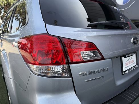Used 2014 Subaru Outback 2.5i Limited w/ Moonroof Package image 9