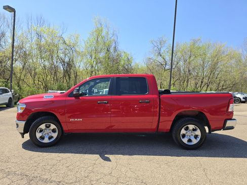 Used 2023 RAM 1500 Big Horn AWD/4WD image 10