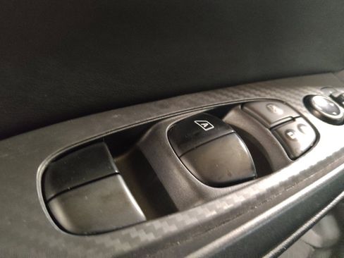 Used 2025 Nissan Sentra SV FWD image 27