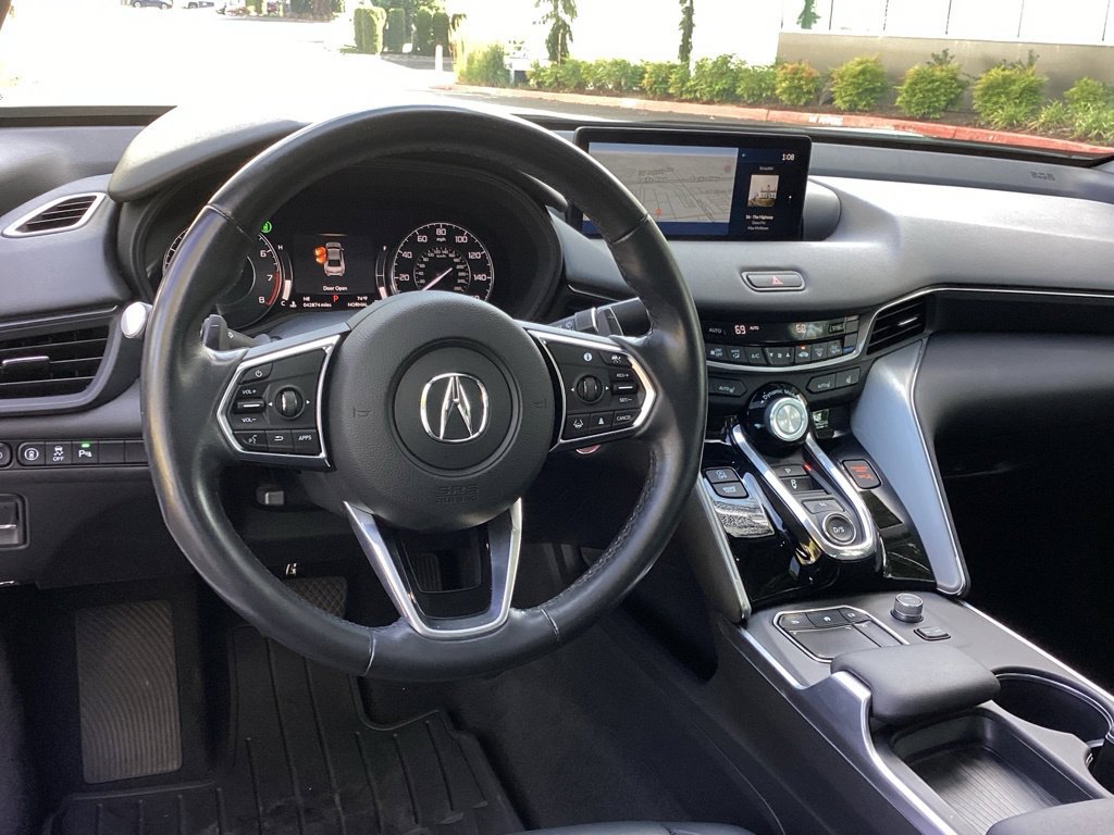Used 2023 Acura TLX w/ Technology Package FWD image 11