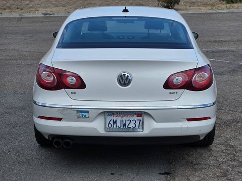 Used 2010 Volkswagen CC Sport FWD image 15