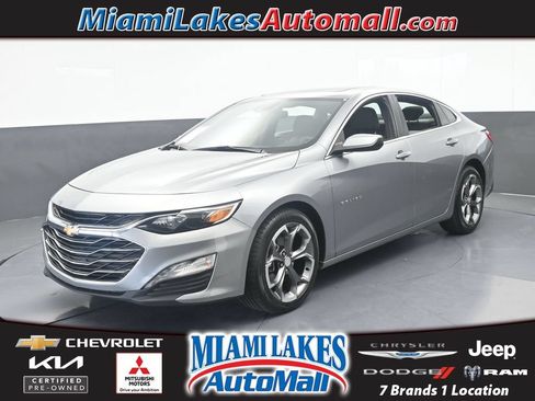Used 2024 Chevrolet Malibu LT FWD image 1
