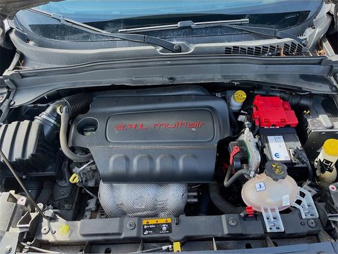 Used 2019 Jeep Renegade Altitude w/ Quick Order Package 2XM image 30