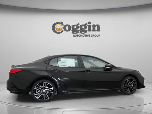New 2026 Toyota Camry XSE AWD/4WD image 19