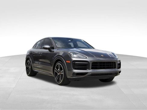 Used 2021 Porsche Cayenne GTS AWD/4WD image 1