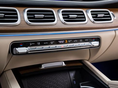 Certified 2026 Mercedes-Benz GLE 350 4MATIC image 28