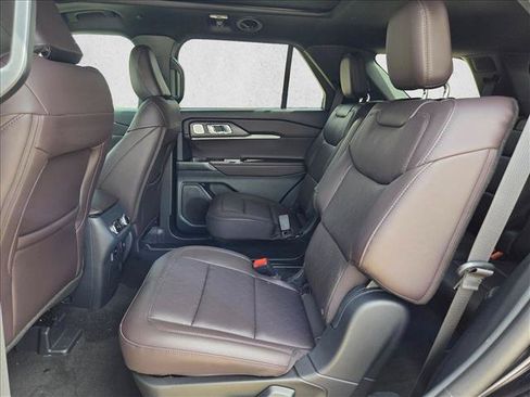 New 2026 Ford Explorer Platinum RWD image 16