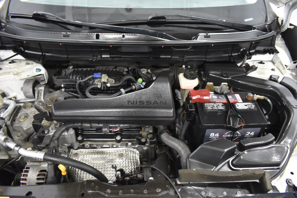 Used 2014 Nissan Rogue SV w/ SV Premium Package FWD image 36