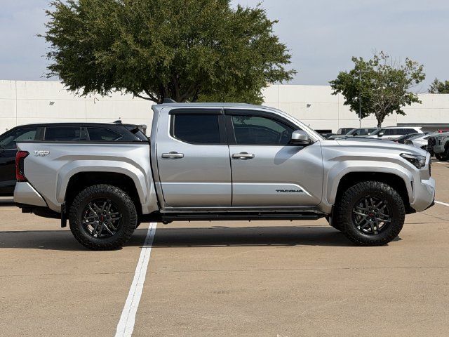 Used 2024 Toyota Tacoma TRD Sport RWD image 3
