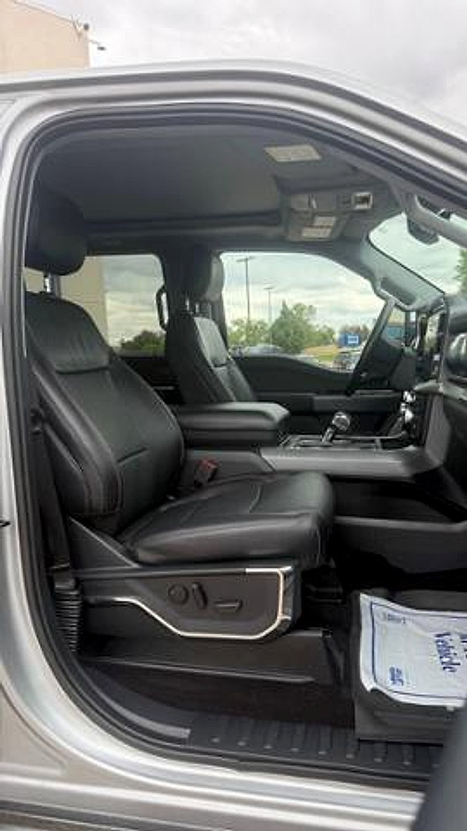 Used 2022 Ford F150 Lariat w/ Max Trailer Tow Package AWD/4WD image 28