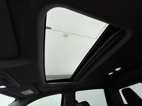 New 2025 GMC Sierra 1500 SLT w/ SLT Premium Plus Package image 3