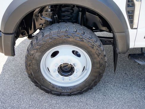 Used 2024 Ford F550 4x4 Crew Cab Super Duty image 38