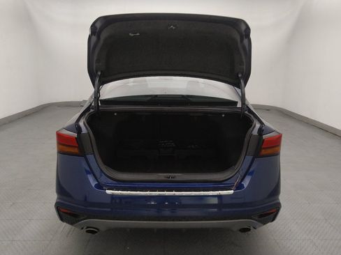 Used 2022 Nissan Altima 2.5 SR FWD image 29