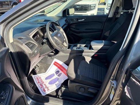 Certified 2022 Ford Edge SE image 11
