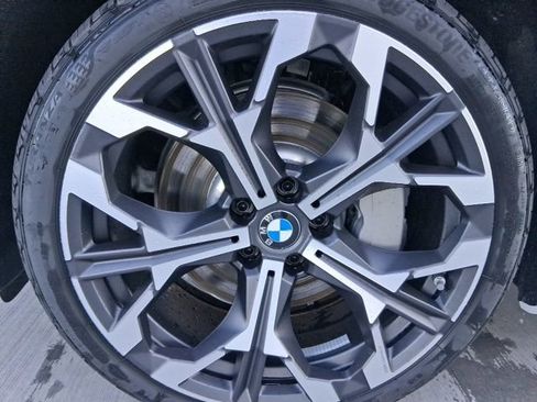New 2026 BMW 330i Sedan w/ Premium Package RWD image 20