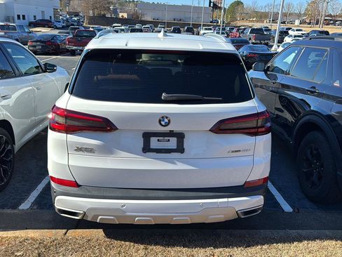 Used 2023 BMW X5 xDrive40i w/ Premium Package image 7