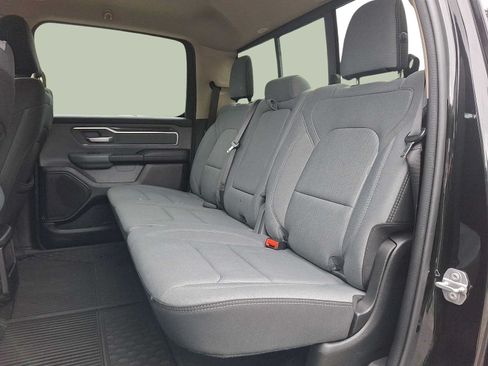 Used 2020 RAM 1500 Big Horn AWD/4WD image 7