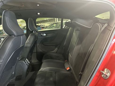 Certified 2023 Volvo C40 P8 Recharge Plus image 22