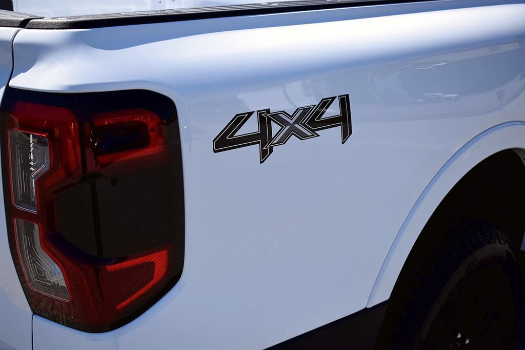 New 2026 Ford Ranger XLT w/ Equipment Group 301A High AWD/4WD image 8