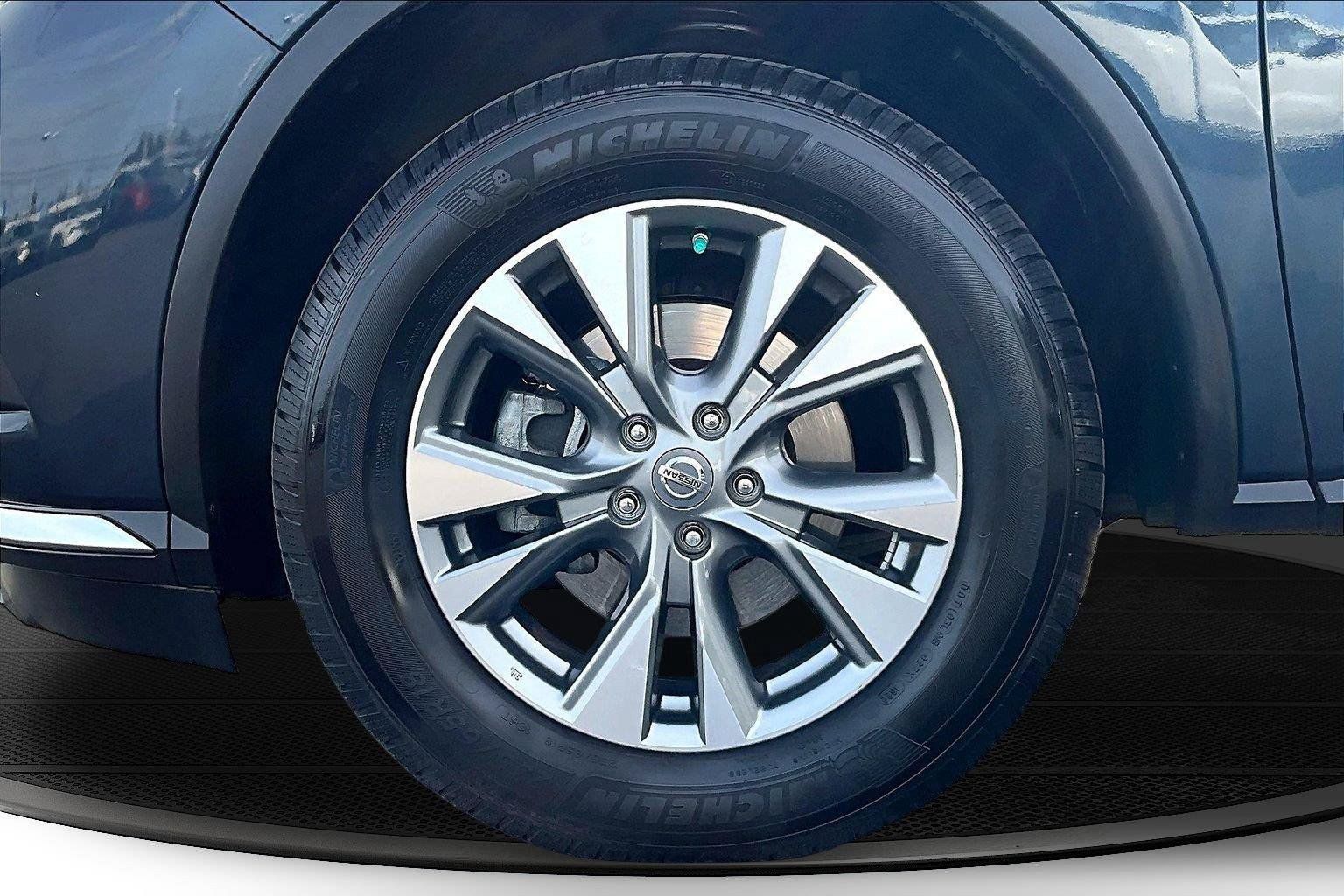 Used 2018 Nissan Murano SV AWD/4WD image 34