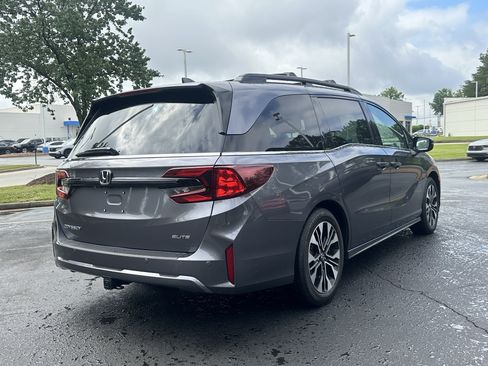 Used 2026 Honda Odyssey Elite image 22