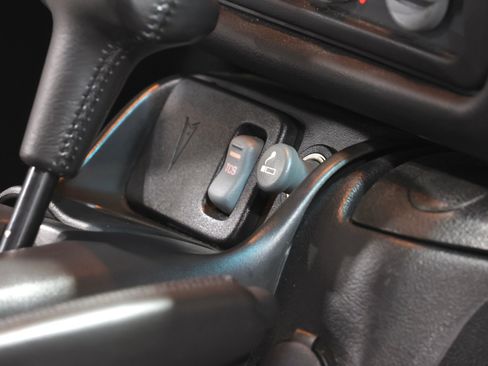 Used 2000 Pontiac Firebird Formula RWD image 71