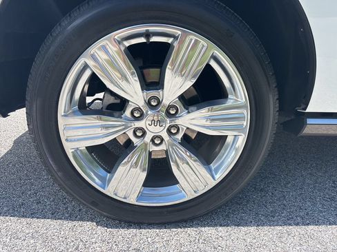Used 2022 Ford Expedition King Ranch AWD/4WD image 3