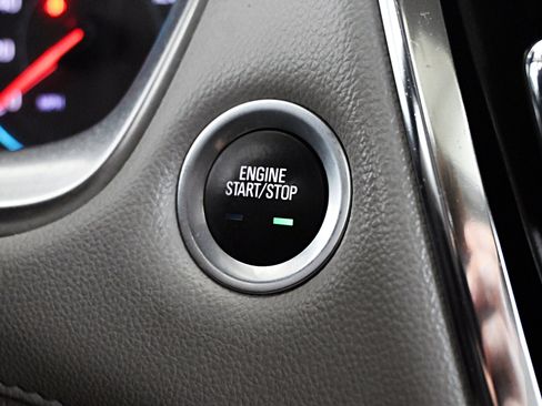 Used 2018 Chevrolet Traverse Premier image 10