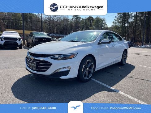 Used 2024 Chevrolet Malibu LT image 1