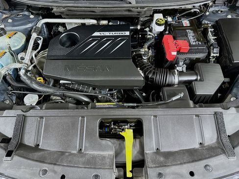 Used 2023 Nissan Rogue SV image 27