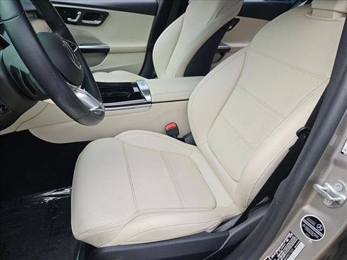 Used 2023 Mercedes-Benz C 300 4MATIC Sedan image 15