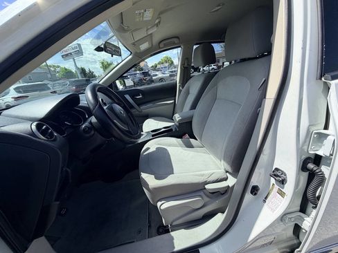 Used 2011 Nissan Rogue S AWD/4WD image 26