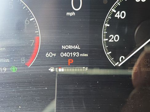 Used 2024 Honda HR-V Sport image 27