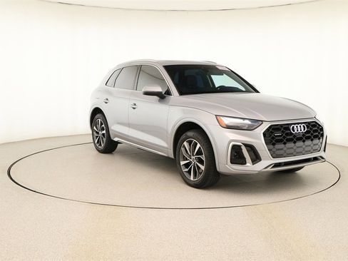 Used 2023 Audi Q5 2.0T Premium Plus w/ Premium Plus Package image 10