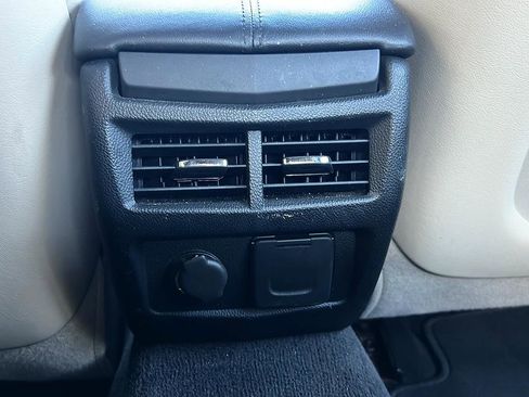 Used 2017 Cadillac ATS Luxury w/ Safety and Security Package image 28