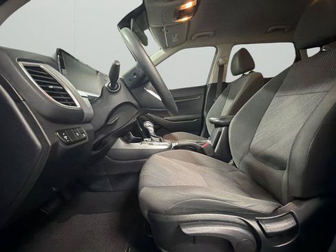 Used 2024 Kia Seltos LX AWD/4WD image 10
