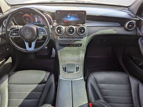 Used 2020 Mercedes-Benz GLC 300 4MATIC image 16